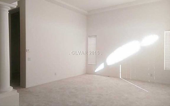 3rd image of 7512 Royal Crystal St