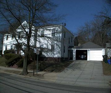 142 Butler Ave, Providence, RI, 02906