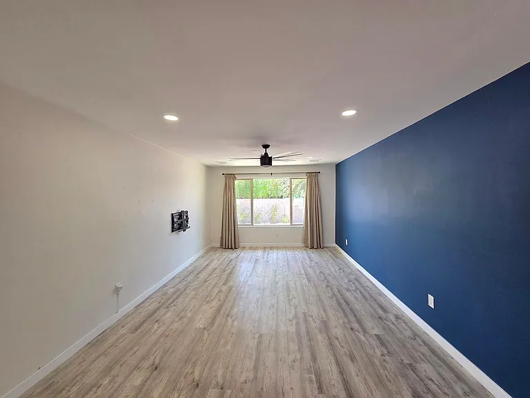 5835 E Acoma Dr — Photo 4