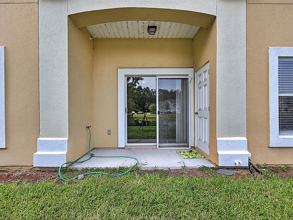 2nd image of 209 Larkin Pl Unit 102