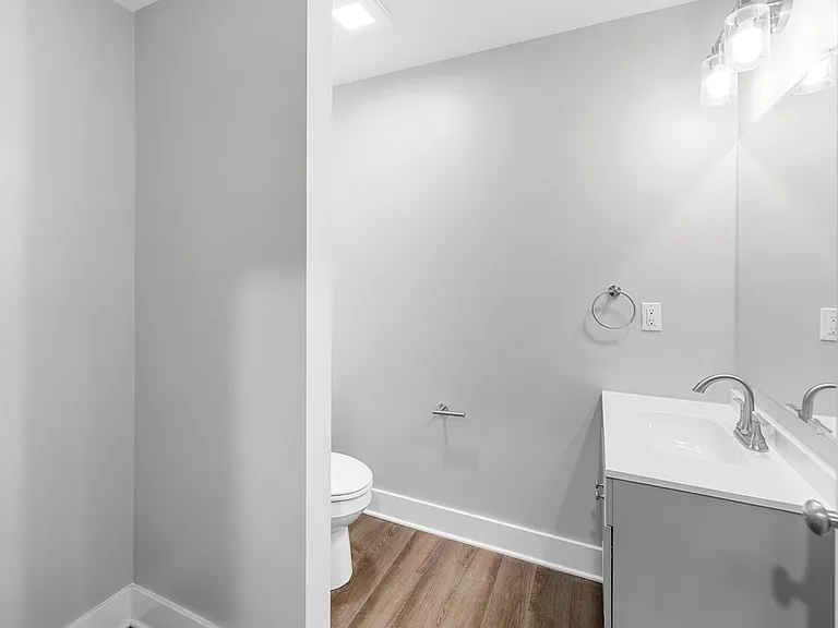 2707 Amelia Ln — Photo 11
