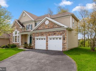 2985 Honeymead Rd, Downingtown, PA 19335