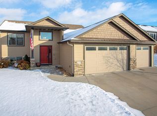 466 51st Ave NW, Rochester, MN 55901