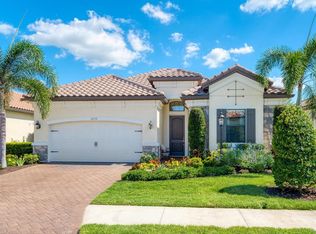 16532 Hillside Cir, Lakewood Ranch, FL 34202