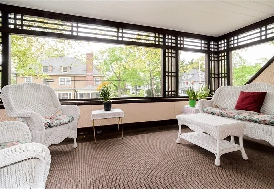 12 Leighton Rd #2