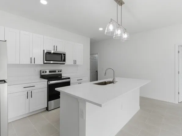 4452 25th St SW #4452, Lehigh Acres, FL 33973