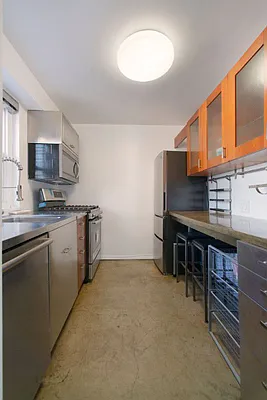 Rented by Jade Stone Real Estate Consulting | media 12