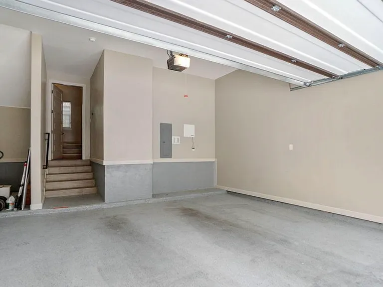313 Vin Raliuga Ct — Photo 18
