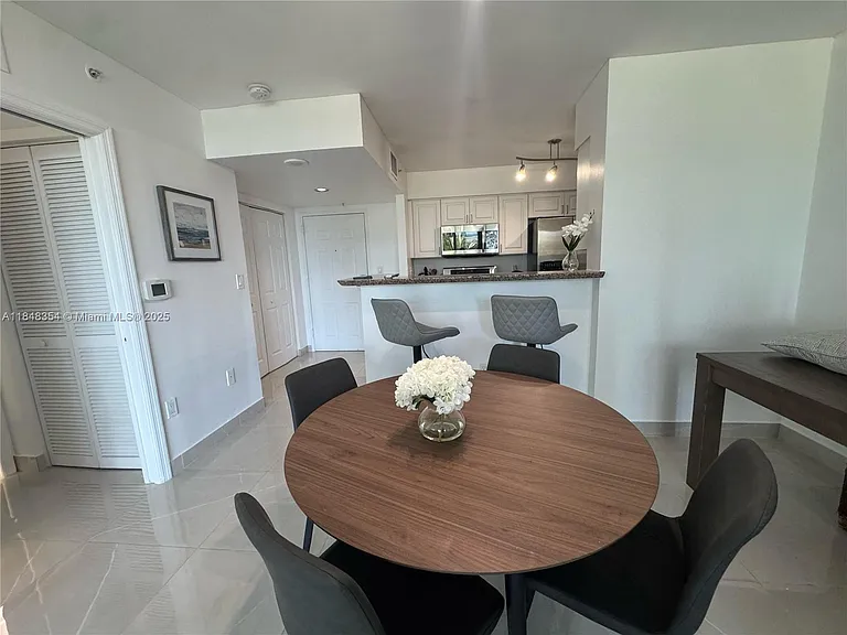 1155 Brickell Bay Dr #307 — Photo 8