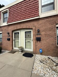 303 Pennsview Ct, Pittsburgh, PA, 15205