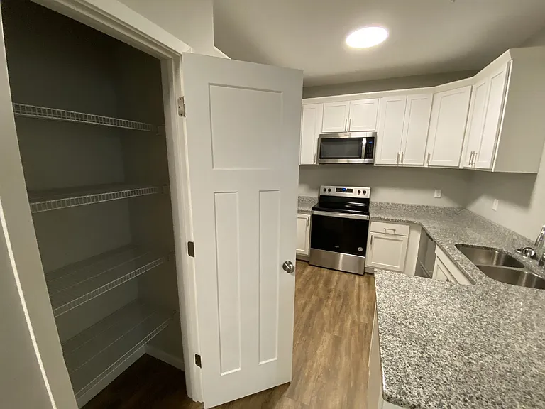 2916 30th Ave S #3C — Photo 4