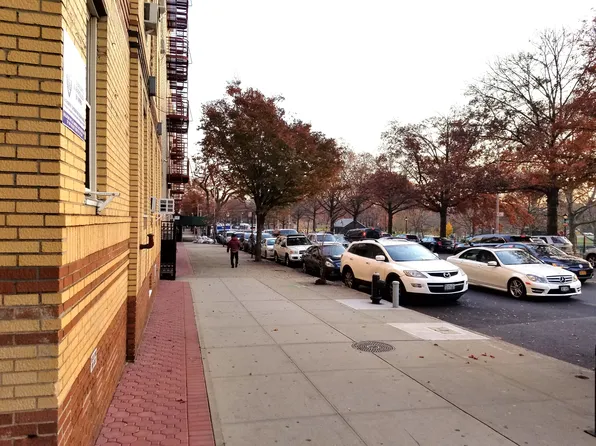 2166 Bronx Park East 6J image 3 of 26