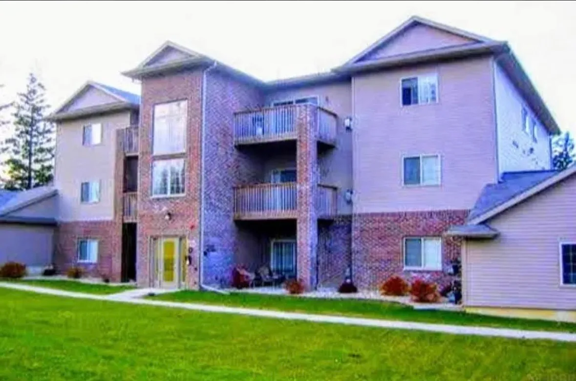 2 bed, 1054 sqft, $1,150 — Photo 1