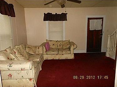3rd image of 214 N Sharpsville Ave