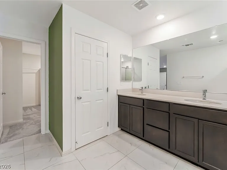 8448 Vulturo Ave — Photo 23