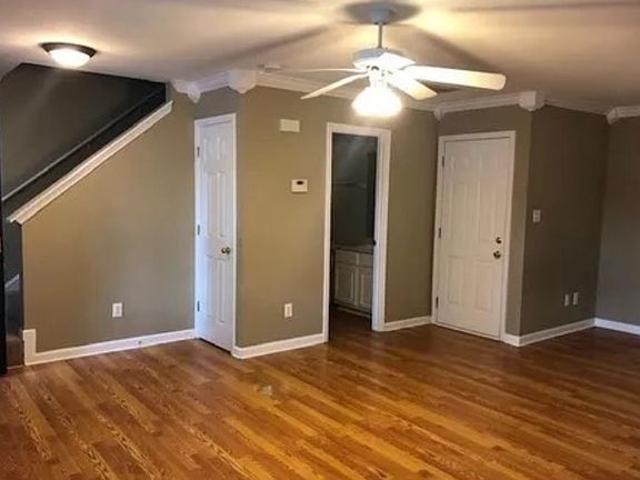 Entrance to 1/2 bathroom and garage