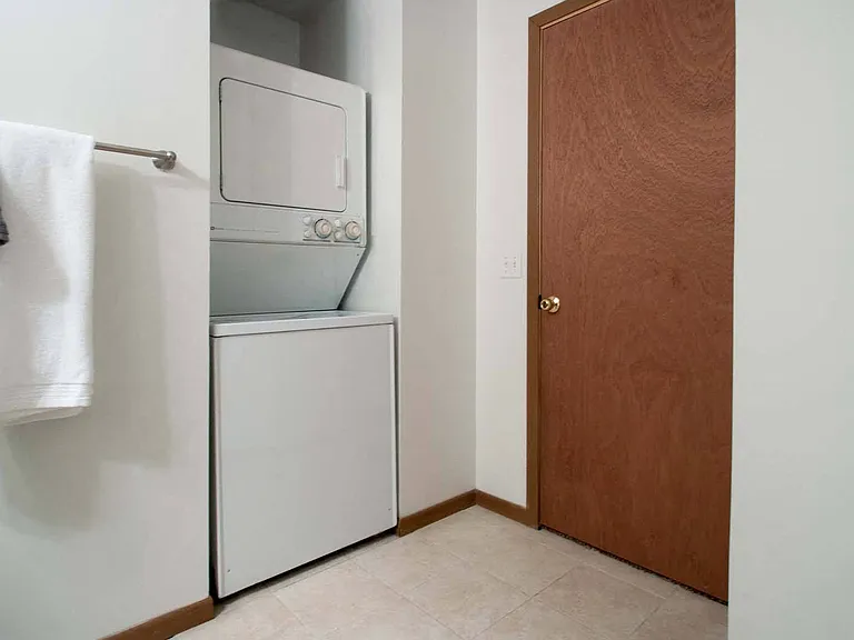 Two Bedroom/Two Bathroom - 1,017 SF