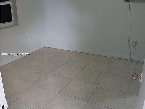 5th image of 2900 NW 95th St #1