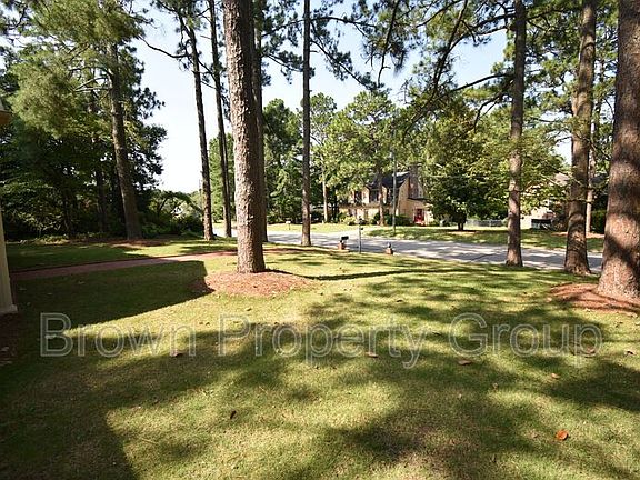 5th image of 1842 Purdue Dr