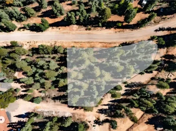 1650 W Strawberry Point Rd, Duck Creek Village, UT 84762