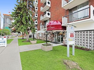Haworth Estates, Calgary, AB T2R 0L8