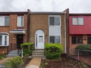 1102 Barnaby Ter SE, Washington, DC 20032