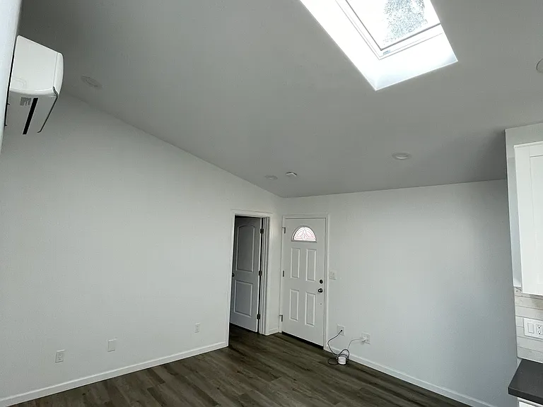 350 Hanson Ave #2 — Photo 9
