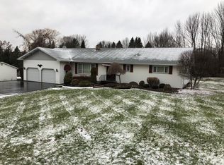 9511 Chapman Rd, New Hartford, NY 13413