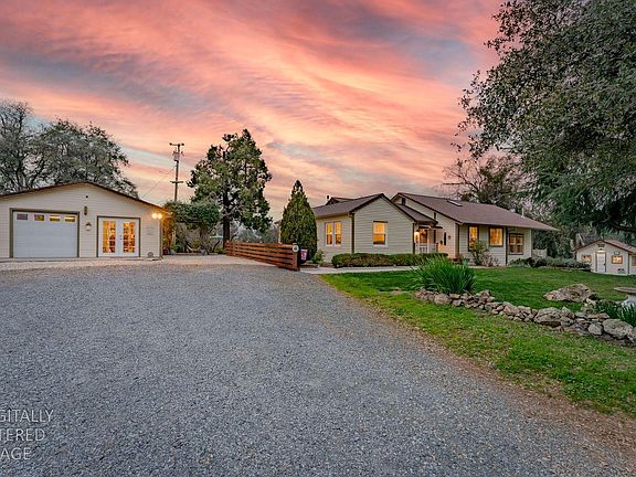 2nd image of 3740 Bell Rd