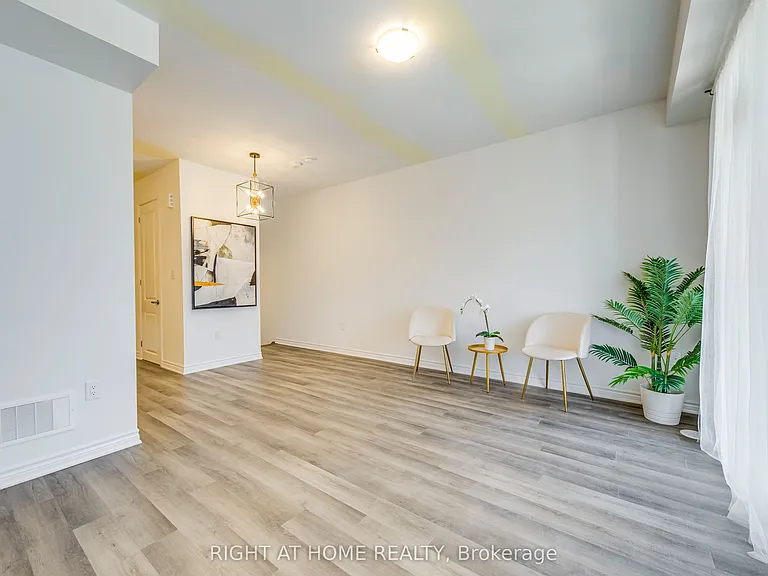 1805 Thames Cir — Photo 7