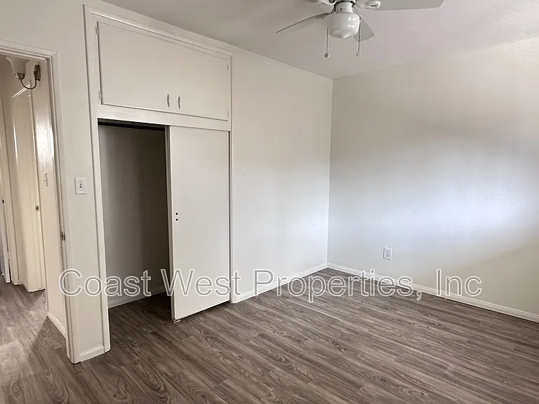3837 1/2 Kendall St — Photo 13