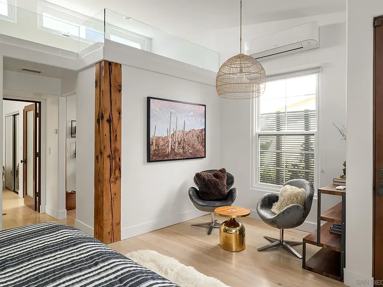 1370 Neptune Ave — Photo 14