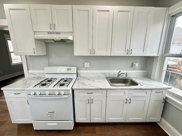 86 S Fulton St #2 — Photo 3