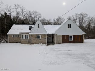 28300 Aurora Rd, Solon, OH 44139