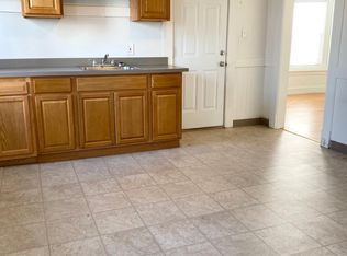 297 Dickinson St APT 1, Springfield, MA 01108