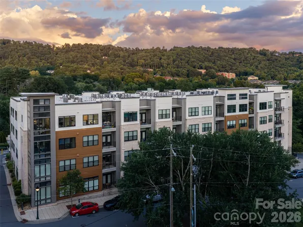 55 S Market St #515, Asheville, NC 28801