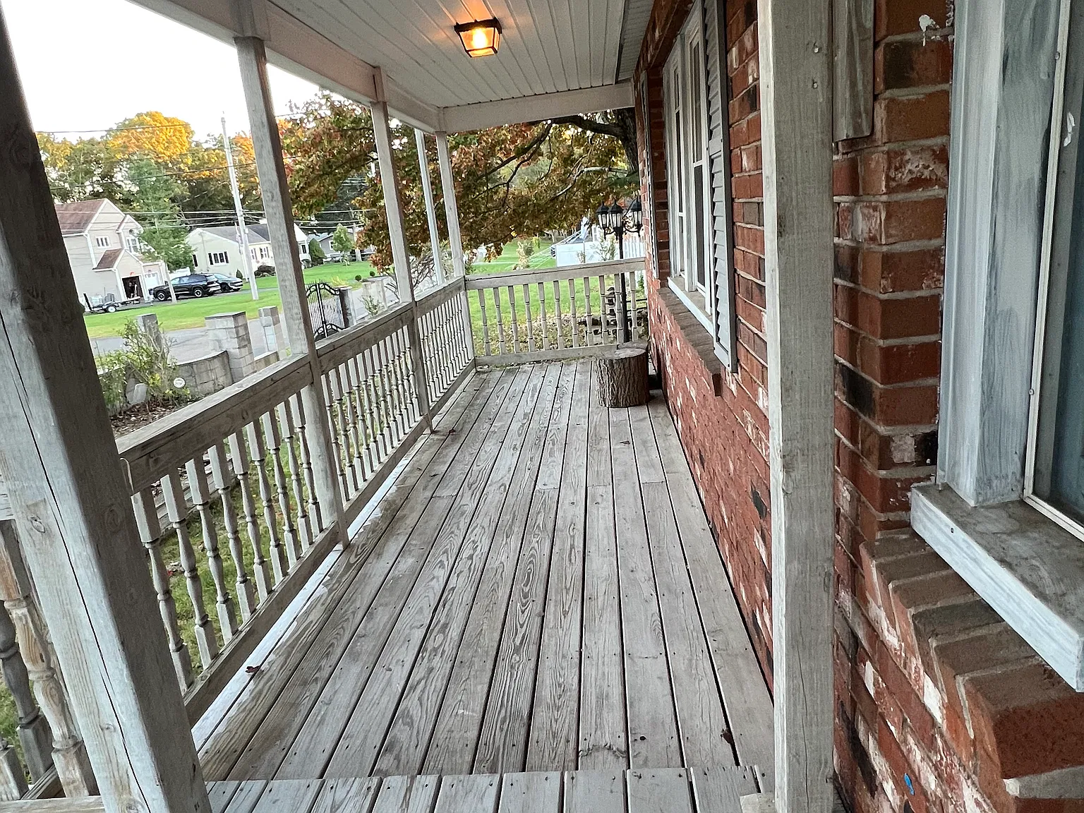 4 bed, 2400 sqft, $2,900 — Photo 3