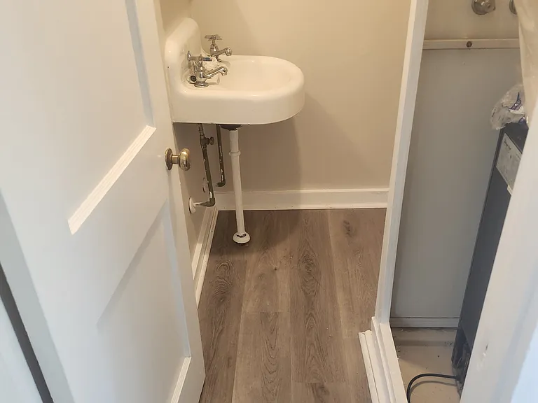 9 Depot St #6 — Photo 2