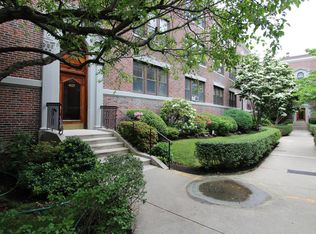 407 Washington St #2A, Brookline, MA 02446