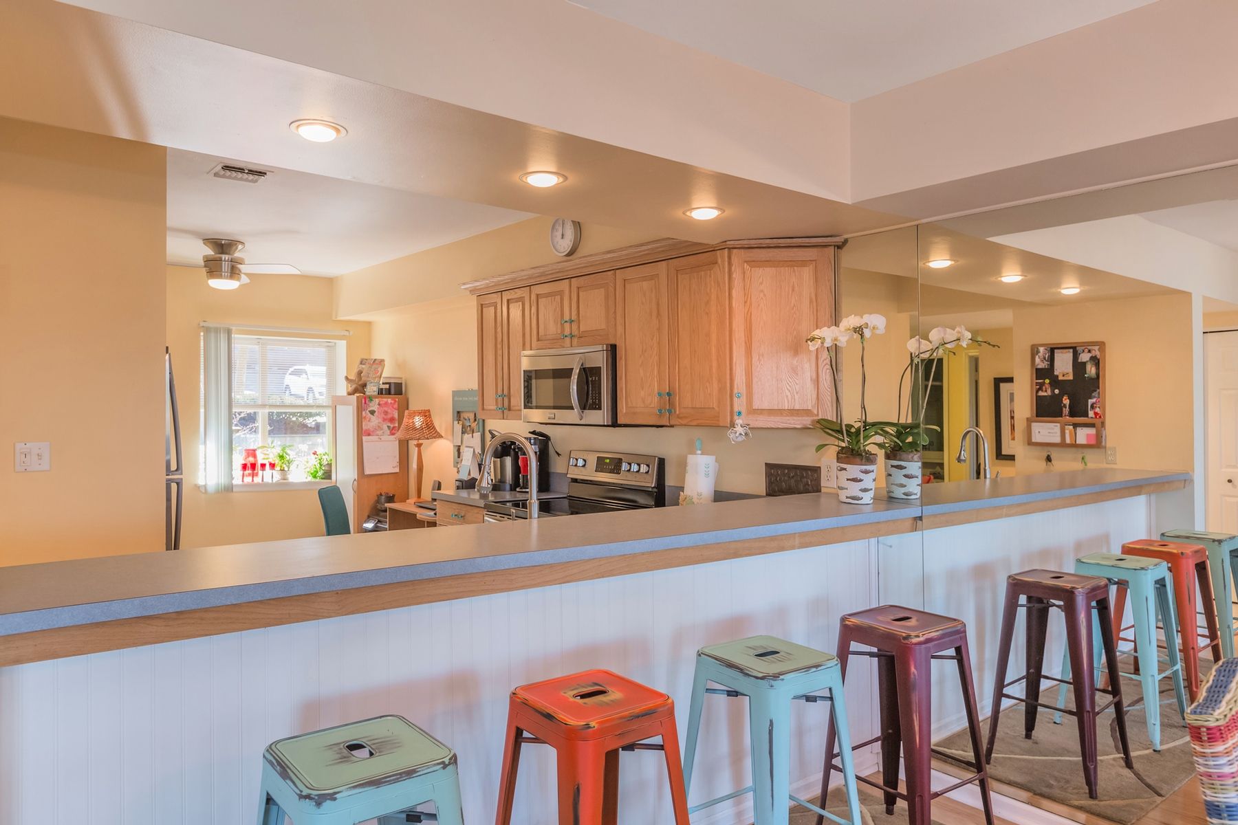 401 Fox Hill Dr, Baiting Hollow, NY 11933 Out East