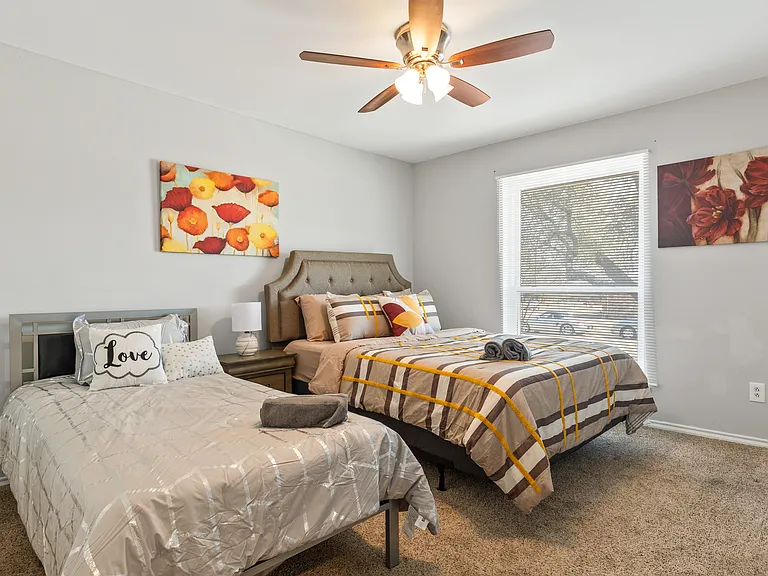 2937 Shalimar Dr — Photo 24