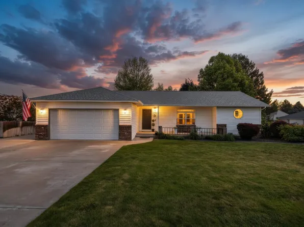 1418 Hazelwood Ave, Richland, WA 99352