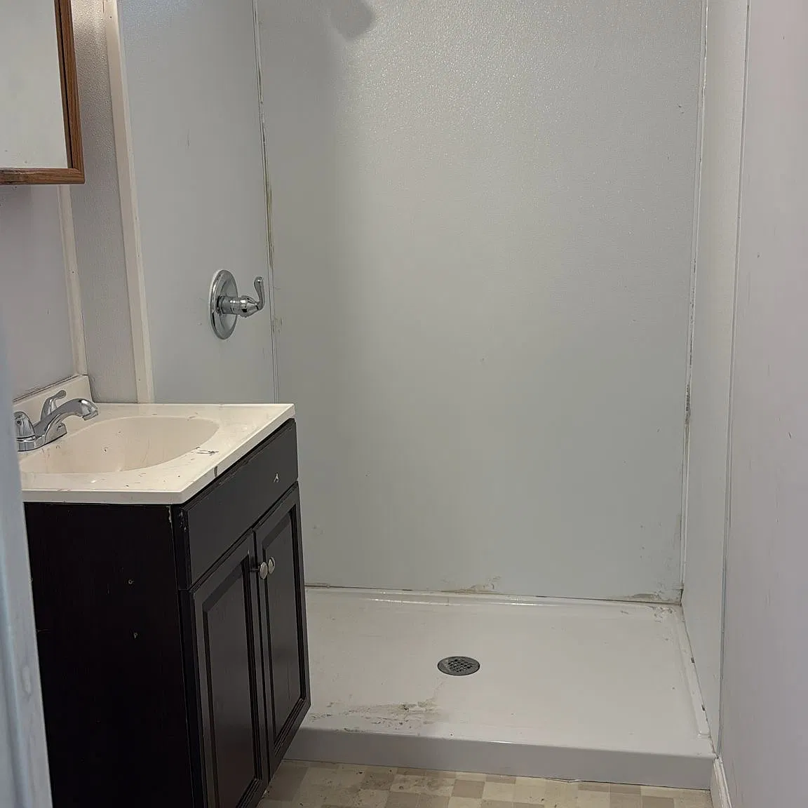 2 bed, 900 sqft, $950 — Photo 1