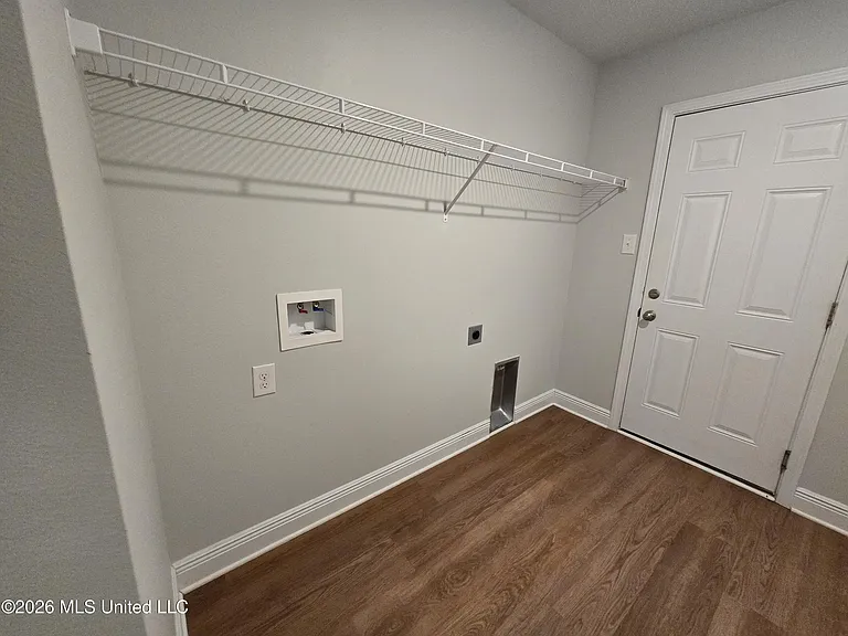 6248 Emerald Lake Dr — Photo 6