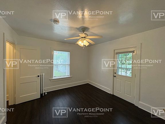2nd image of 123 Oak St