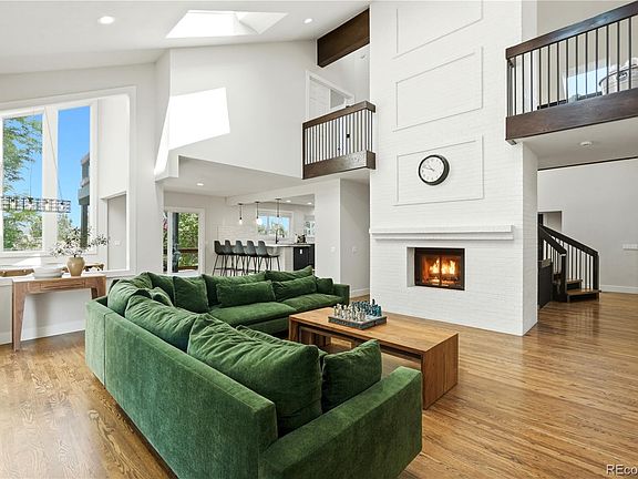 4th image of 204 Cheney Place