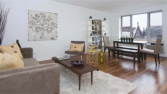 Sold by Fenwick Keats Real Estate | media 18