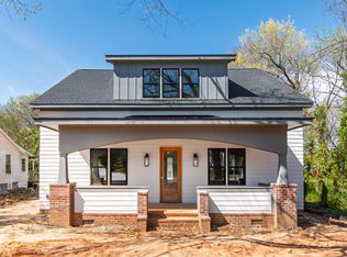 909 Oberlin Rd, Raleigh, NC 27605