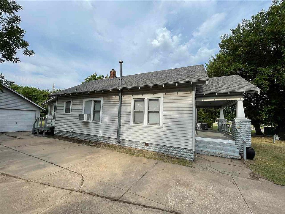425 W Lincoln Ave, Blackwell, OK 74631 Zillow