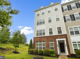 16894 Porters Inn Dr, Dumfries, VA 22026